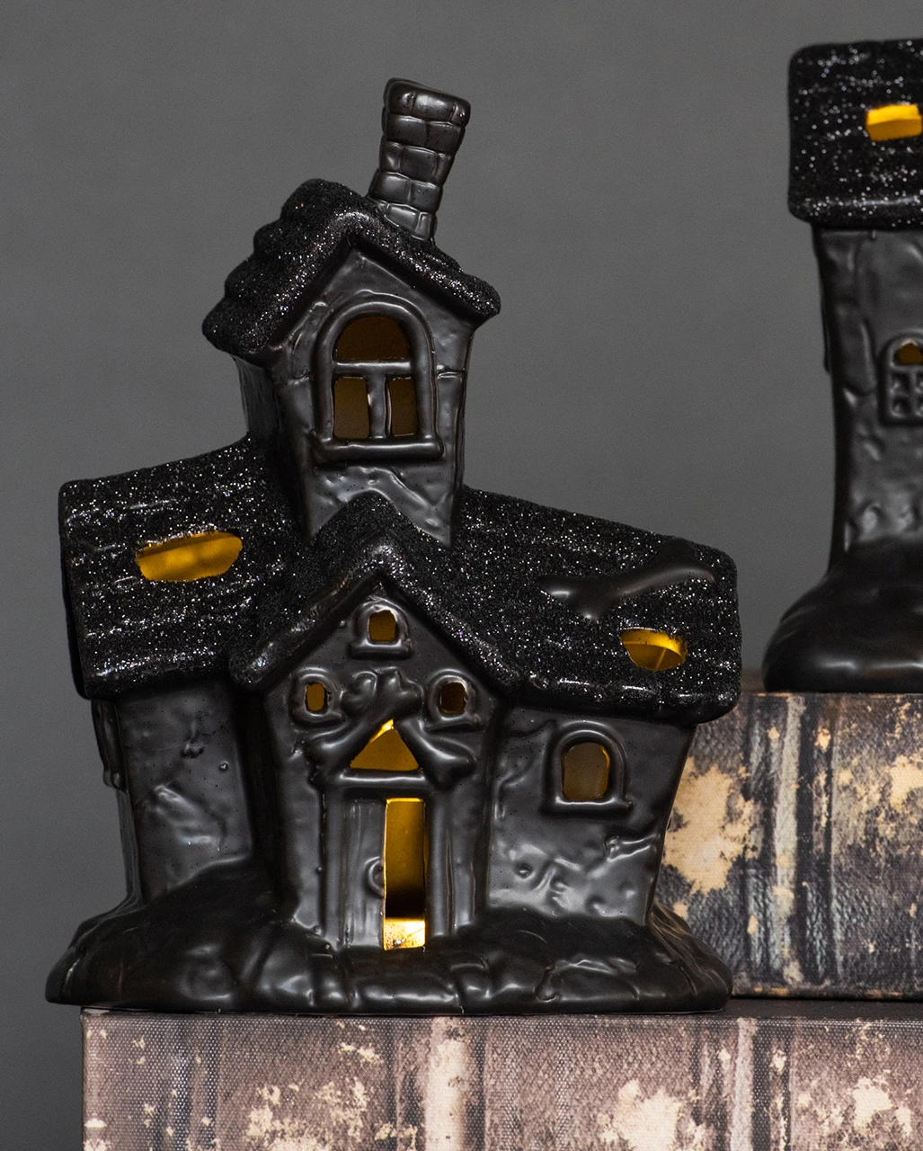 Beleuchtete Grusel Glitzer Geisterhaus Deko – Bild 3